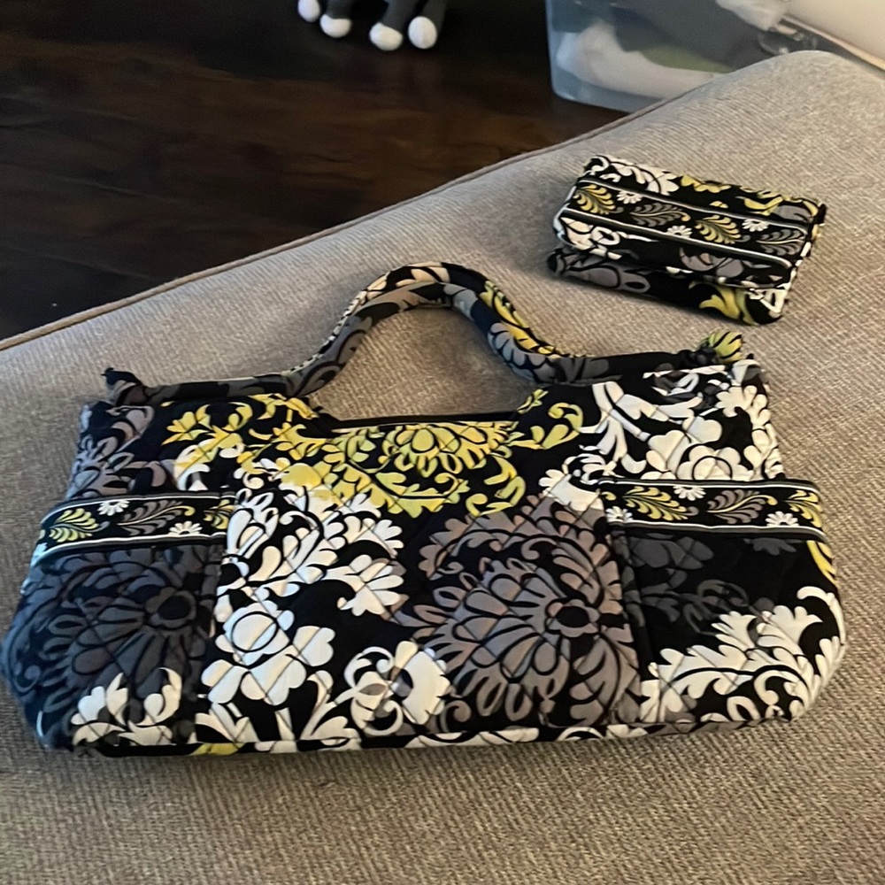 Vera Bradley small tote with matching wallet